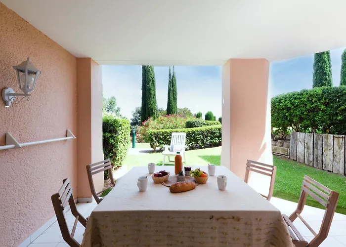 L'esquinade - F6 019 By Interhome