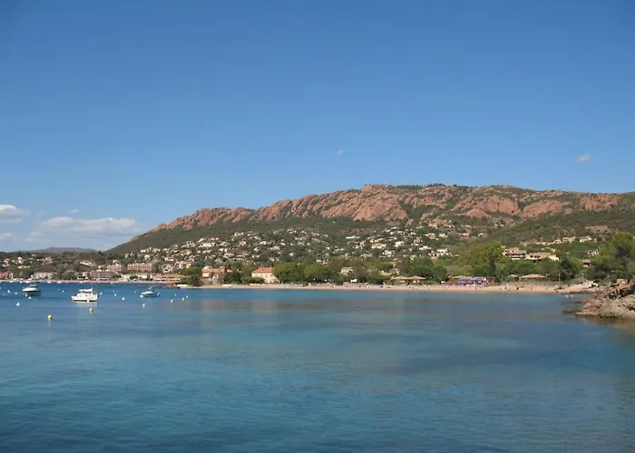 Lejlighed L'esquinade - F6 019 By Interhome Saint-Raphaël