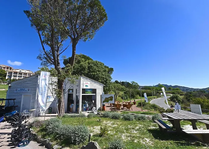 L'esquinade - F6 019 By Interhome Saint-Raphaël