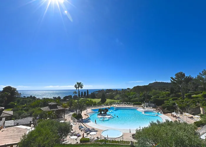 L'esquinade - F6 019 By Interhome Apartamento Saint-Raphaël